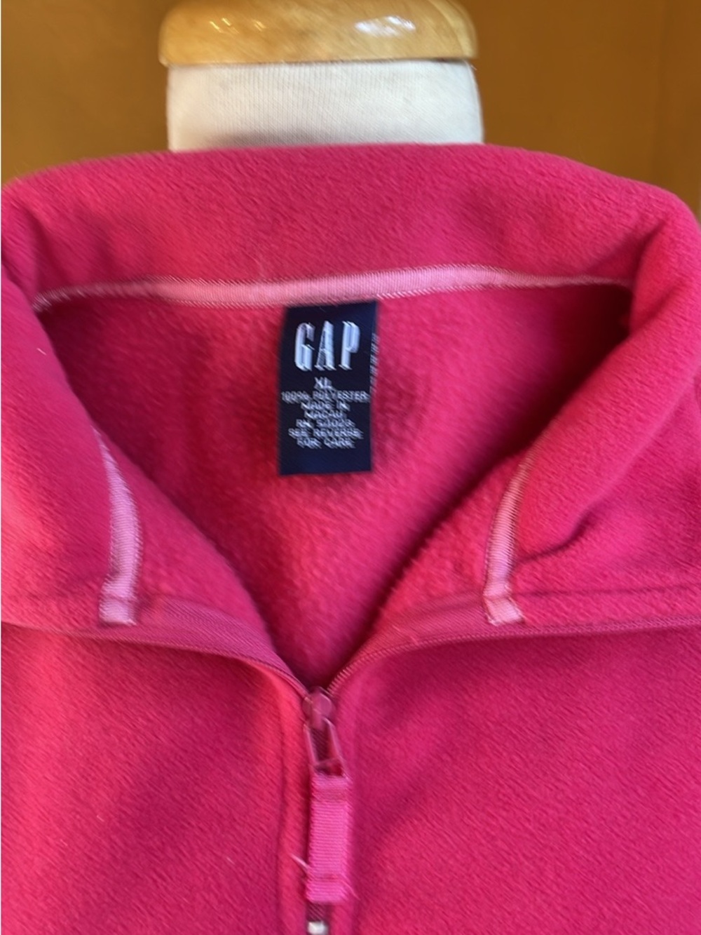 GAP Quarter-Zip Fleece Pullover - Picture 4 of 4
